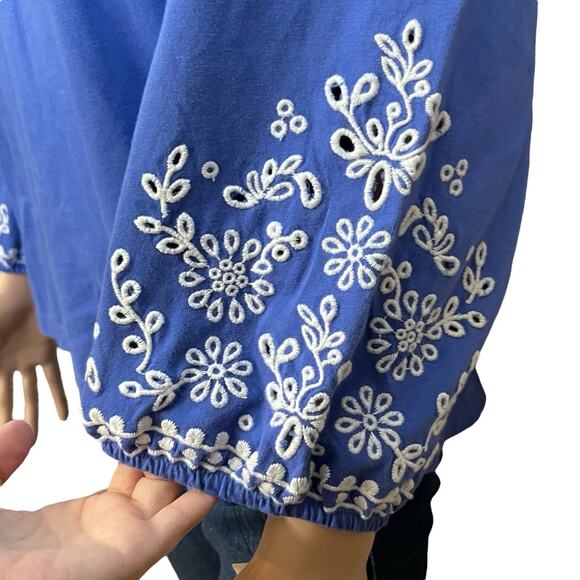 Talbots Cotton Eyelet Embroidered Tshirt XL Blue 3/4 Sleeve Boat Neck Classic - Picture 2 of 9